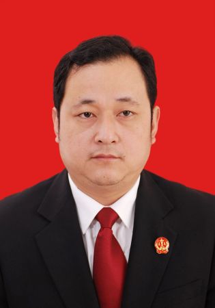 10纪鹏辉